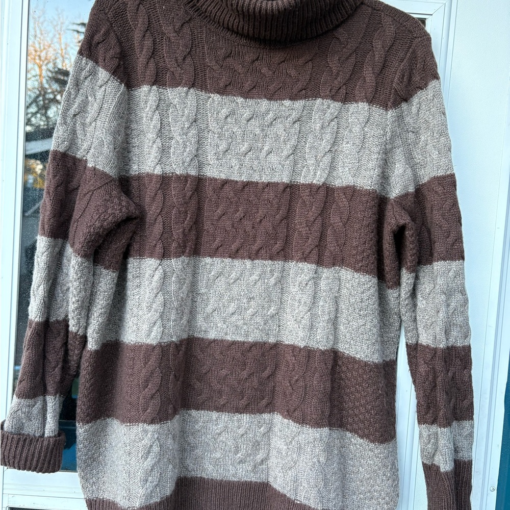 Halogen Men's Brown and Gray Striped Turtleneck Sweater